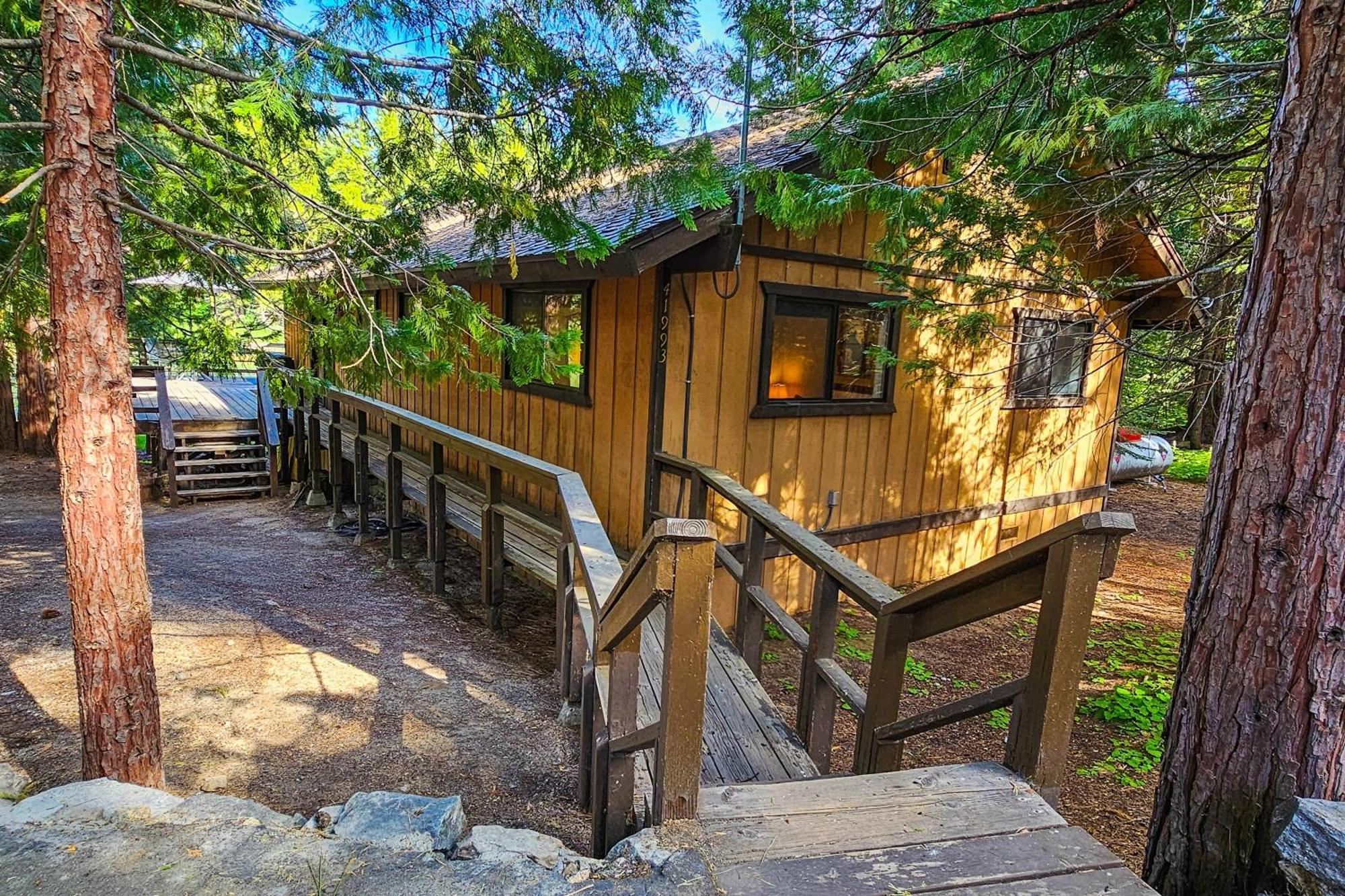 Water'S Edge Retreat Villa Shaver Lake Bagian luar foto