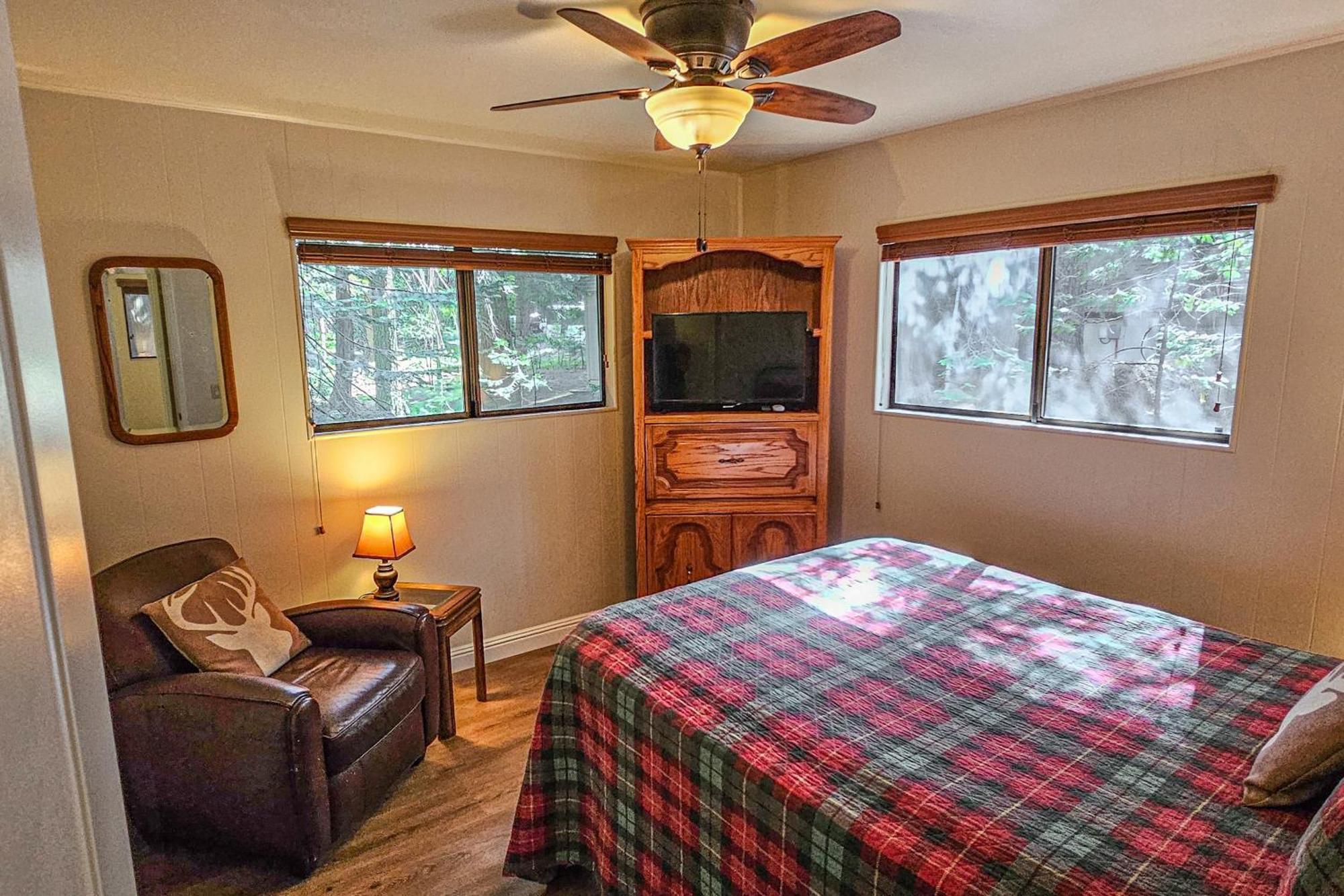 Water'S Edge Retreat Villa Shaver Lake Bagian luar foto