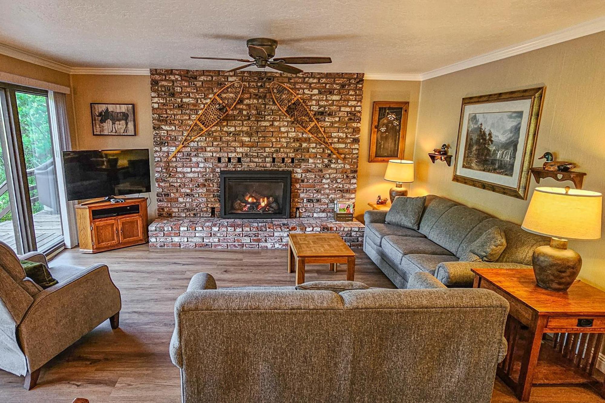 Water'S Edge Retreat Villa Shaver Lake Bagian luar foto