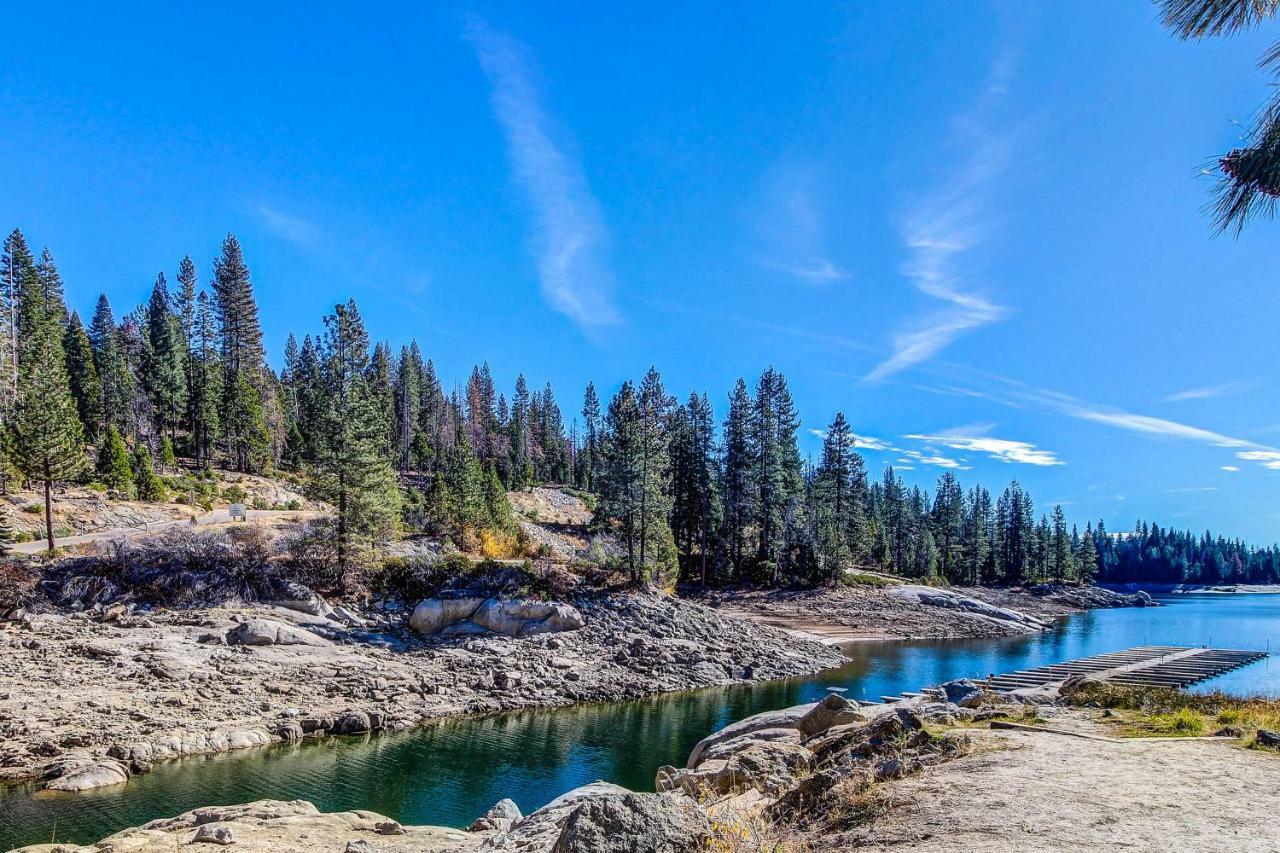 Water'S Edge Retreat Villa Shaver Lake Bagian luar foto
